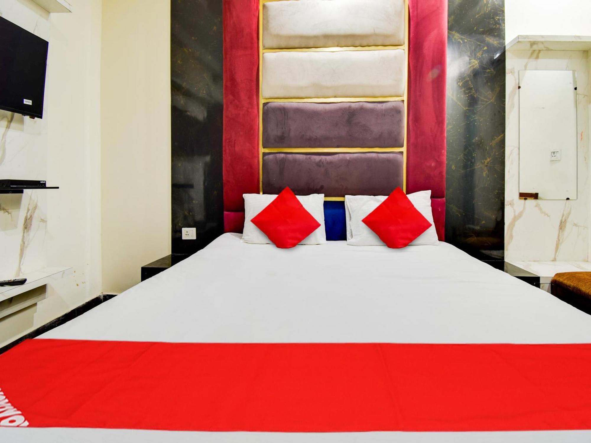 Hotel O Double Rr New Delhi Luaran gambar