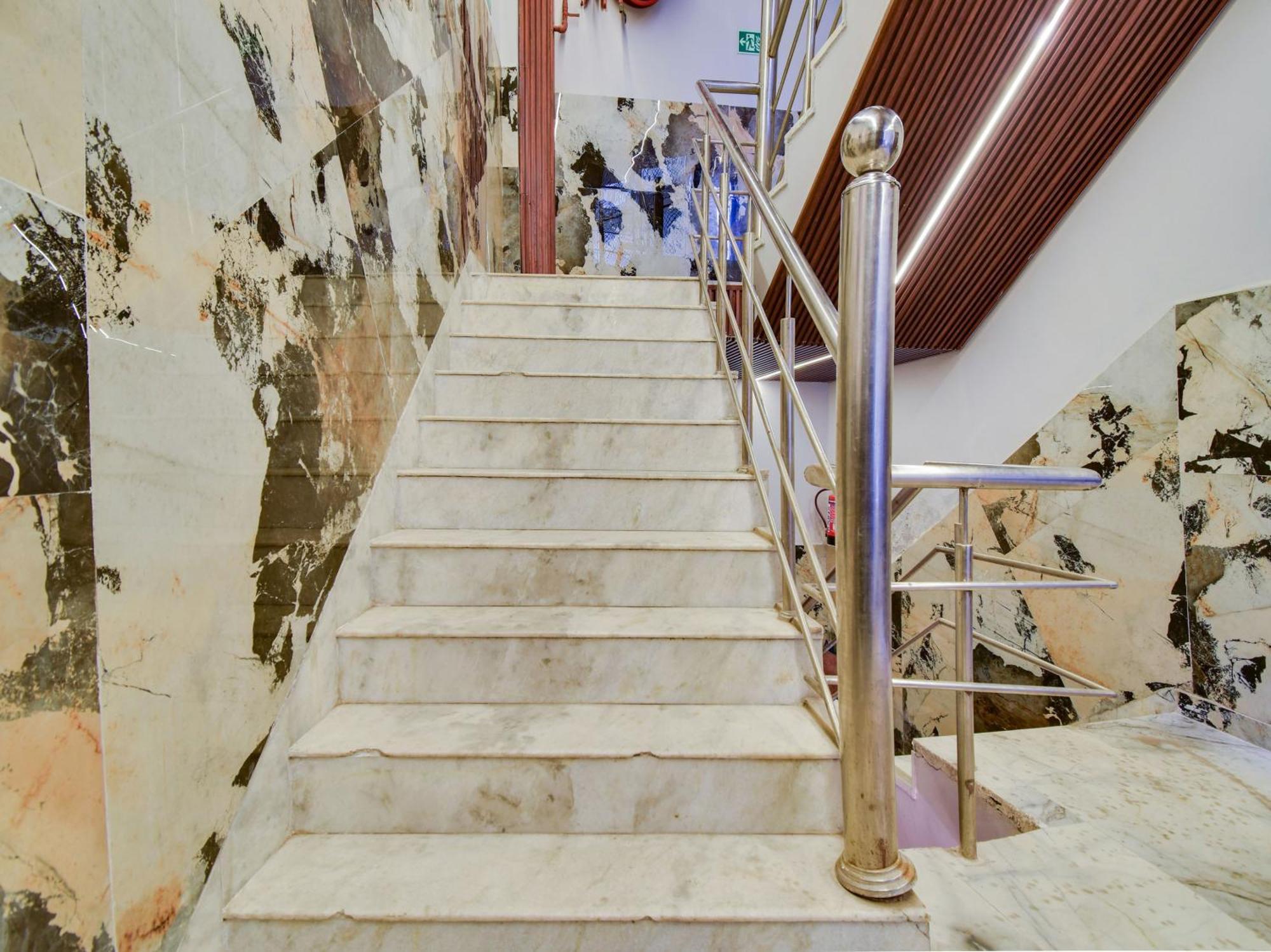 Hotel O Double Rr New Delhi Luaran gambar